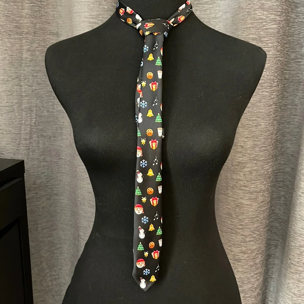 Boys H&M Holiday tie